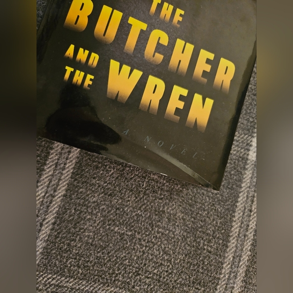 Alaina Urquhart ('Morbid' Podcast) / 'The Butcher and the Wren' - Hardcover - Picture 5 of 5
